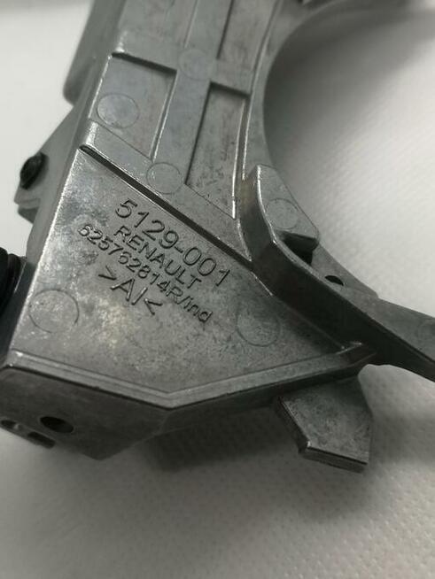 Kamera asystent pasa ruchu Scenic III Megane III 284627709R