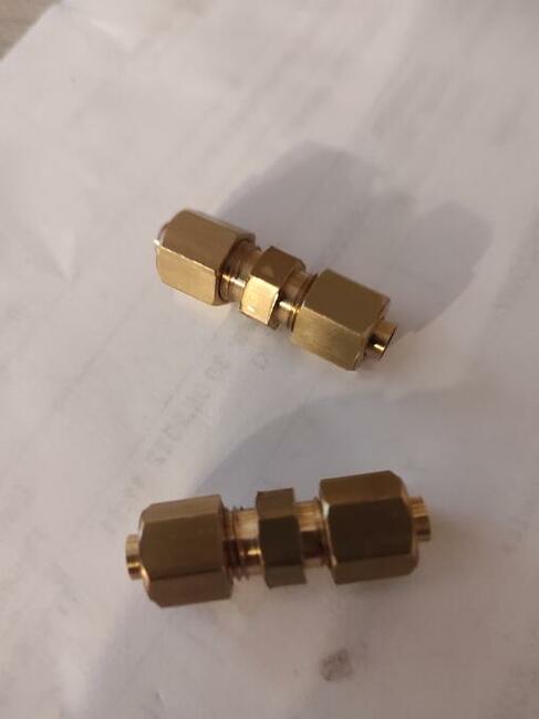 Łącznik złączka przewodów ham. bez zakuwania