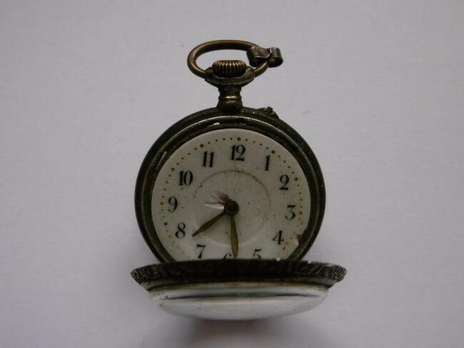 Zegarek kieszonkowy Arance Relard, srebrny.