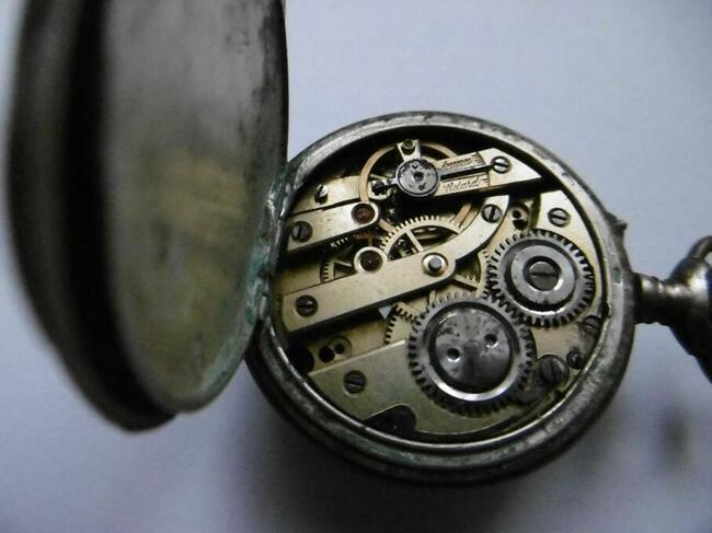 Zegarek kieszonkowy Arance Relard, srebrny.