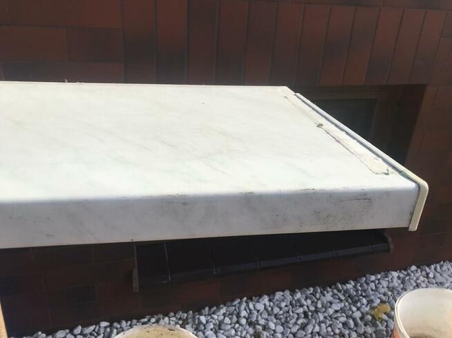 Parapety zewnętrzne ALUMINIUM wewnętrzne plastik