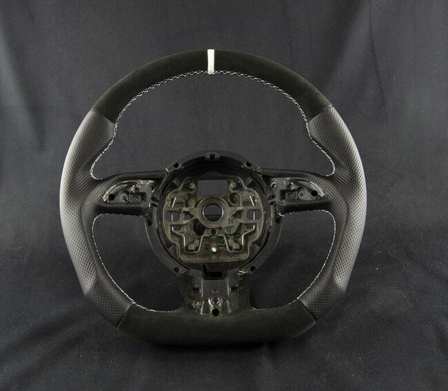 Kier Center Obszywanie kierownic skórą - Tuning