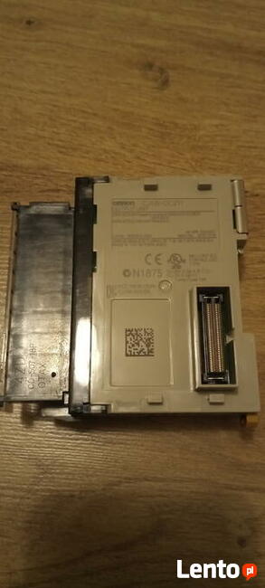 Omron oc211 karta wyjść