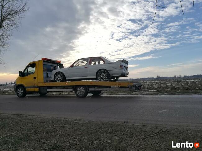 Pomoc drogowa Garwolin s17 laweta autopomoc