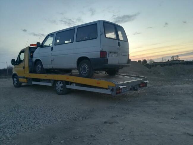 pomoc drogowa Garwolin s17 24H laweta holowanie