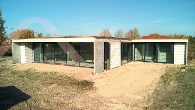 Nowoczesny dom w Młochowie - przestrzeń, cisza