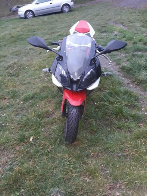 Motocykl DERBI GPR-125