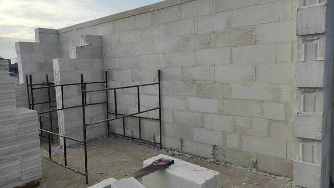 Domy od 35m na zgłoszenie