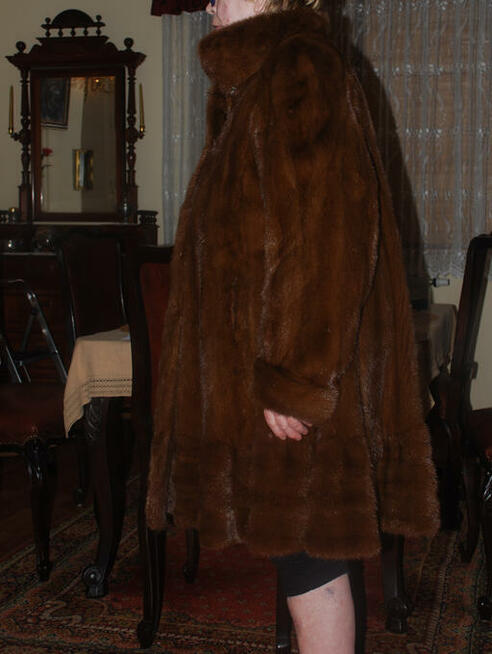 piękne futro z norek firmy szweckiej sprzedam