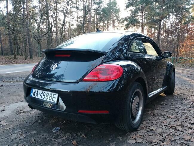 Sprzedam VOLKSWAGEN BEETLE 1.8 T 170 KM 2016 mały przebieg