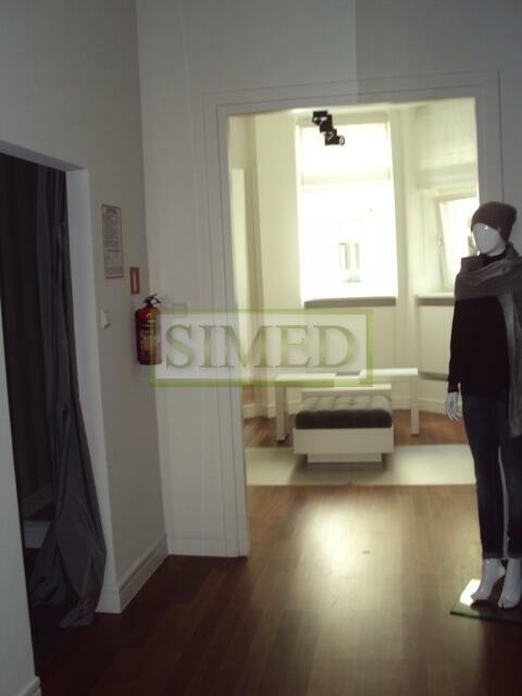 Lokal handlowo-usługowy , parter , Centrum