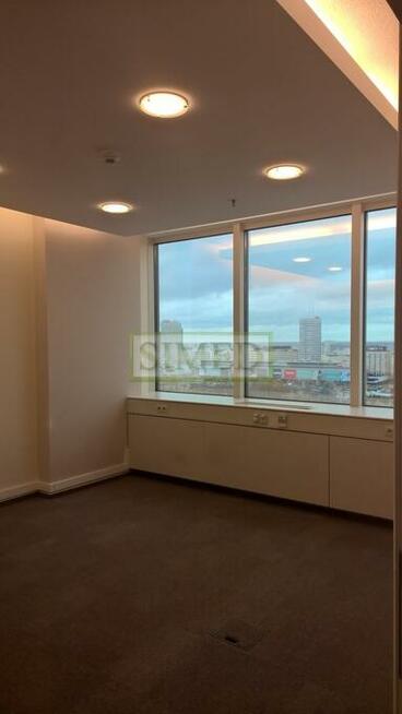 Małe biuro , panorama widokowa,prestiżowy obiekt