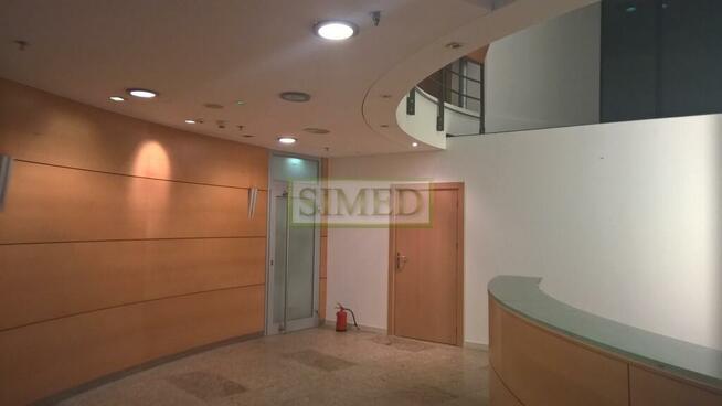 Biuro , usługi kilka minut od peronu PKP