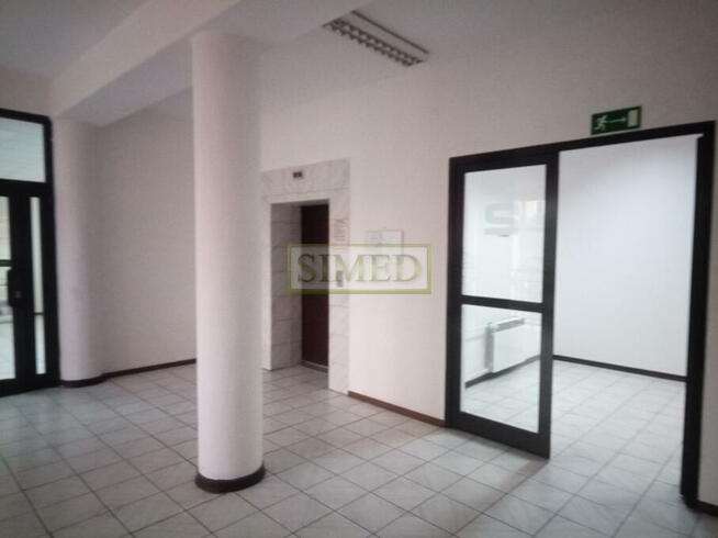 Biuro , recepcja , ochrona , parking , monitoring