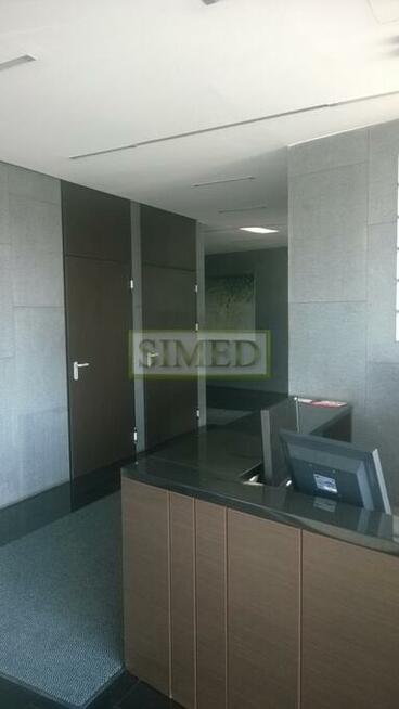 Biurowiec przy obwodnicy Warszawa