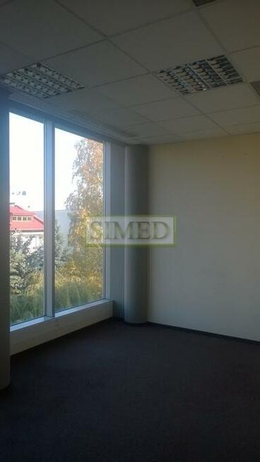 Biurowiec przy obwodnicy Warszawa