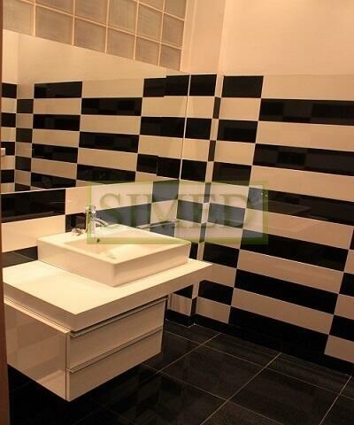 Zabytkowa kamienica , Centrum , recepcja, metro