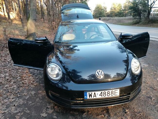 Sprzedam VOLKSWAGEN BEETLE 1.8 T 170 KM 2016 mały przebieg