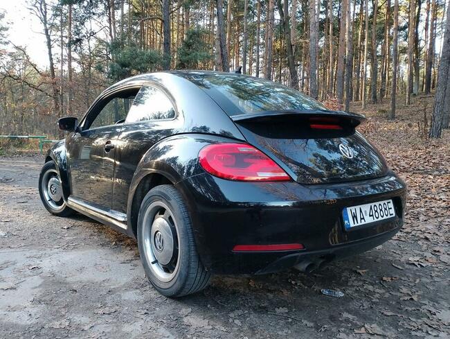 Sprzedam VOLKSWAGEN BEETLE 1.8 T 170 KM 2016 mały przebieg