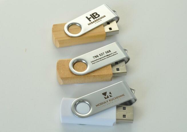 Pendrive pamięć usb z logo grawer 16 GB 50 szt. bambus