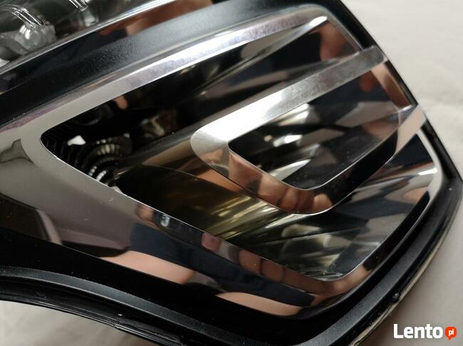 Obudowa mocowania lampa lewa tył C4 Picasso 9673164880