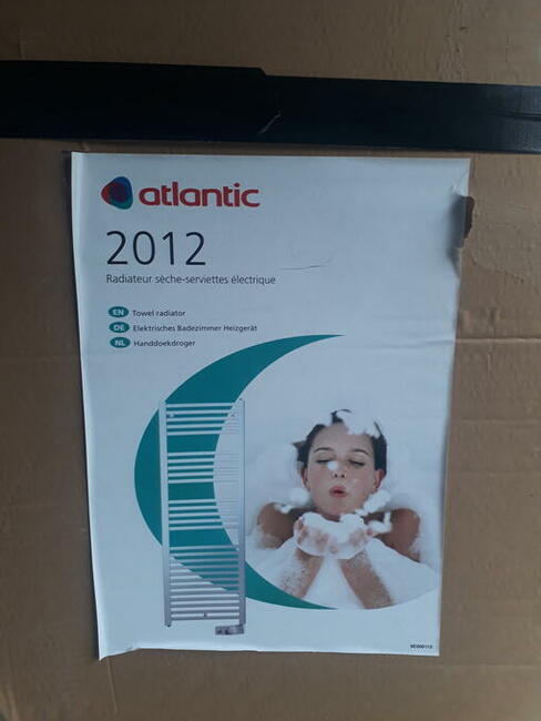 Grzejnik łazienkowy Atlantic classic 750w