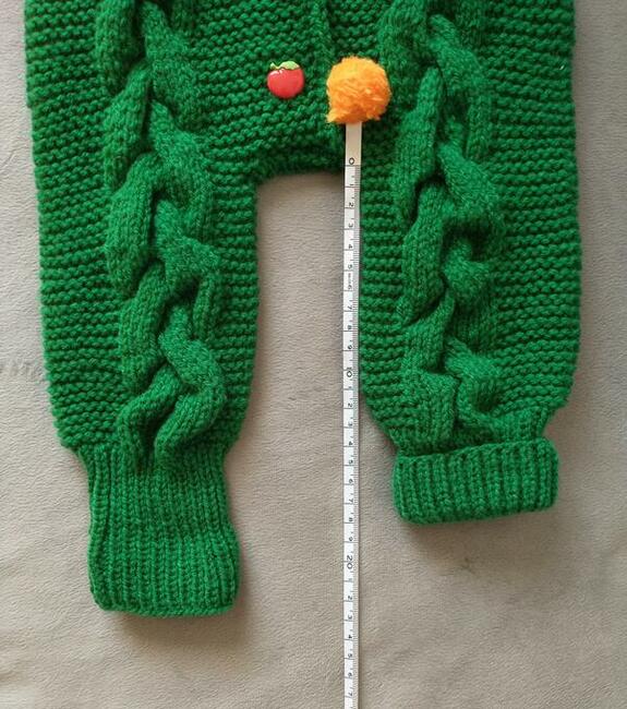 Ręcznie robiony kombinezon niemowlęcy z kapturem - skrzacik