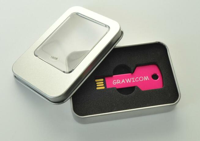 Pendrive pamięć usb z logo grawer 16 GB 10 szt. różne kolory