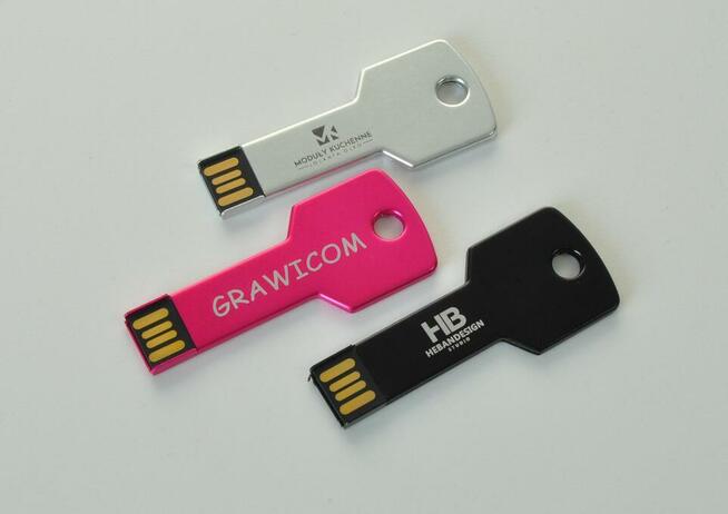 Pendrive pamięć usb z logo grawer 16 GB 10 szt. różne kolory
