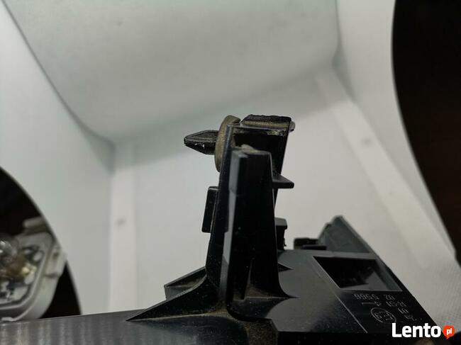 Obudowa mocowania lampa lewa tył C4 Picasso 9673164880