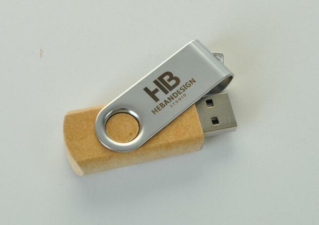 Pendrive pamięć usb z logo grawer 16 GB 50 szt. tektura