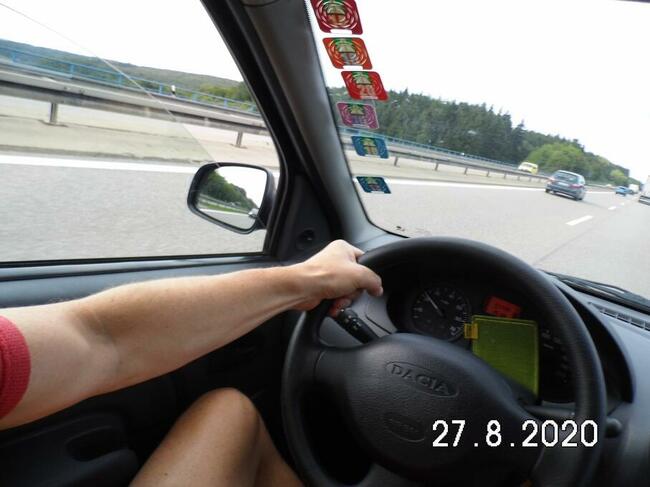 Kochanie jestem tutaj, tylko kobieta