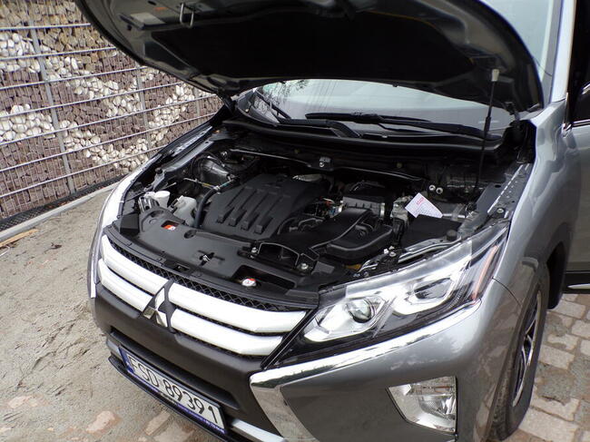 Mitsubishi Eclipse Cross 1,5 T 2WD benzyna piękna perełka