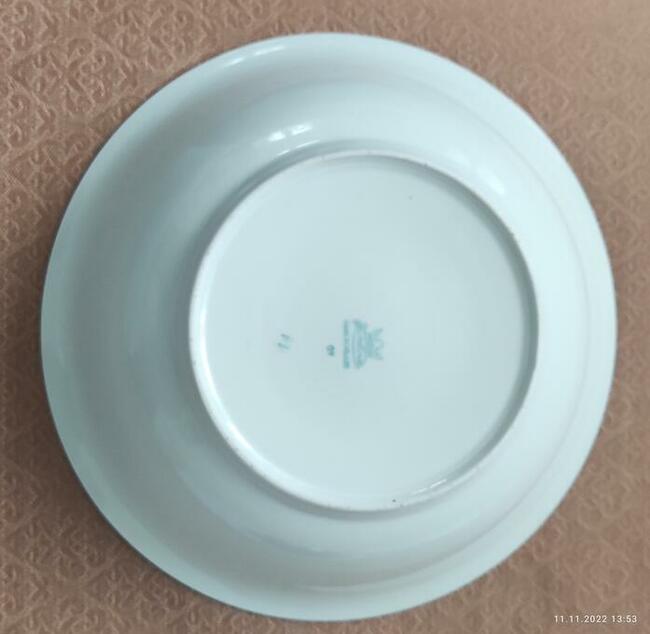 WYPRZEDAŻ porcelanowych, kryształowych i inne rożnych...