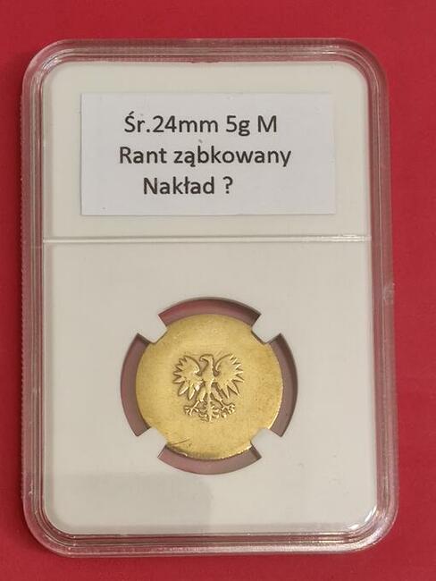 5zł z lat 1975-1979 Destrukt, w slabie śr.24mm 5g mosiądz