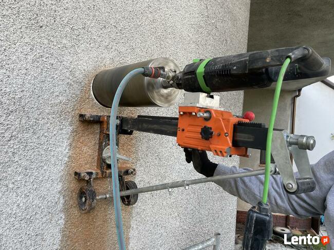 Przewierty stropu, wiercenie diamentowe, wiertnica