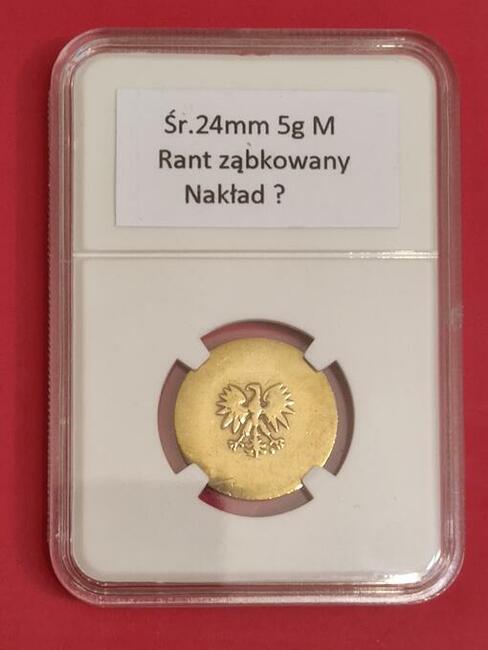 5zł z lat 1975-1979 Destrukt, w slabie śr.24mm 5g mosiądz