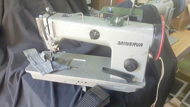 FILM! PRZENOŚNA!! maszyna do szycia kaletnicza tapicerska