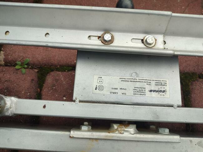 Sprzedam bagażnik rowerowy na auto