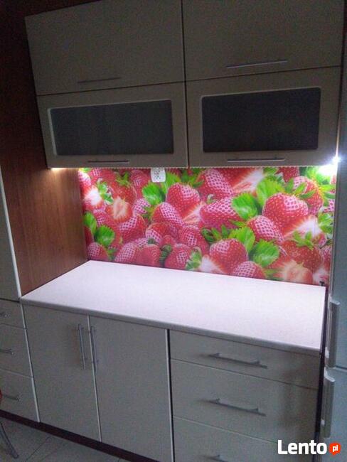 Szkło laminowane z grafiką - pomiar, montaż. Konkurencyjne c