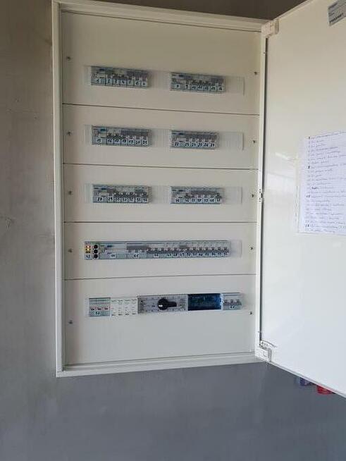 Firma GM Usługi Elektryczne. Elektryk Białystok