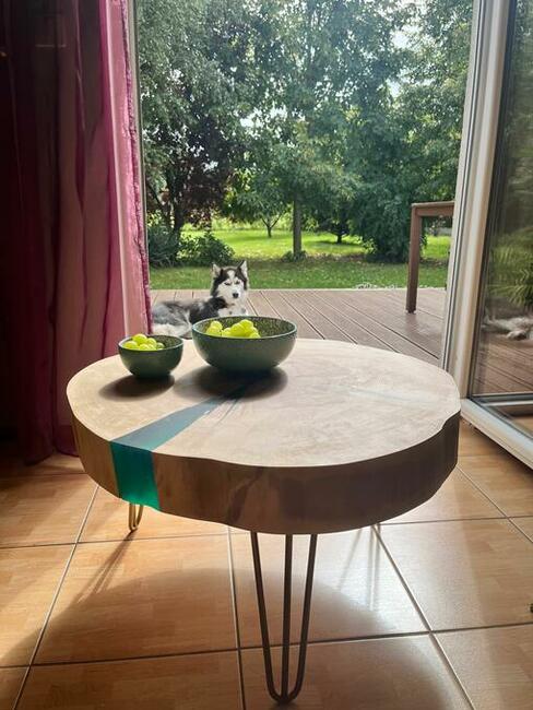 Stolik drewniany ręcznie robiony buk - duży