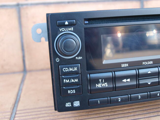 Subaru Forester XV radio CD (oryginalne)