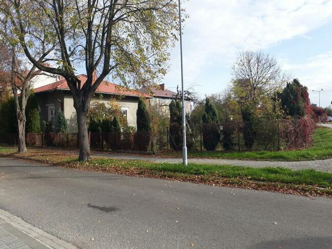 Sprzedam dom z ogrodem 9 arów w Centrum Tarnowa