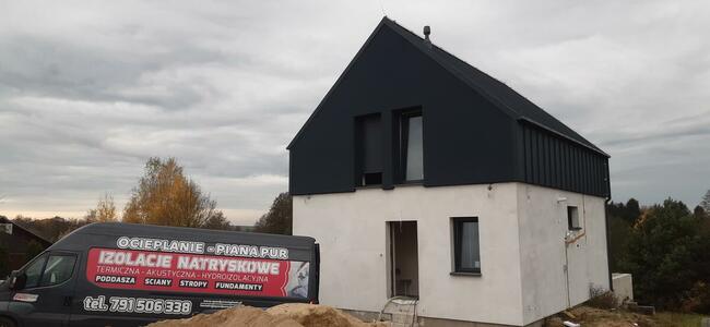 Piana PUR Ocieplanie Poddasze Wiązary Dach Strop Strych