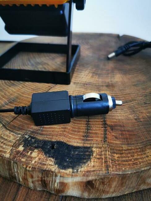 Nowe halogeny robocze przenośne led 100w 3aku 2 ladowarki