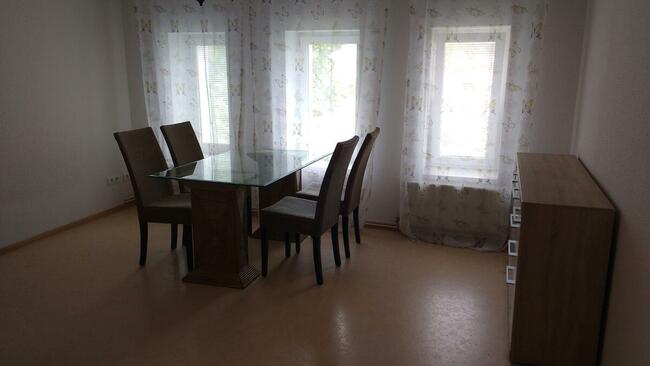 Mam do wynajęcja miesz 2 pokoj.