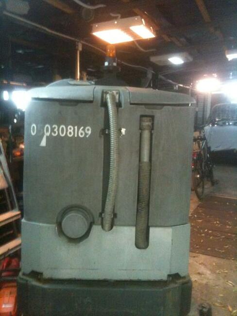 maszyna do czyszczenia posadzek