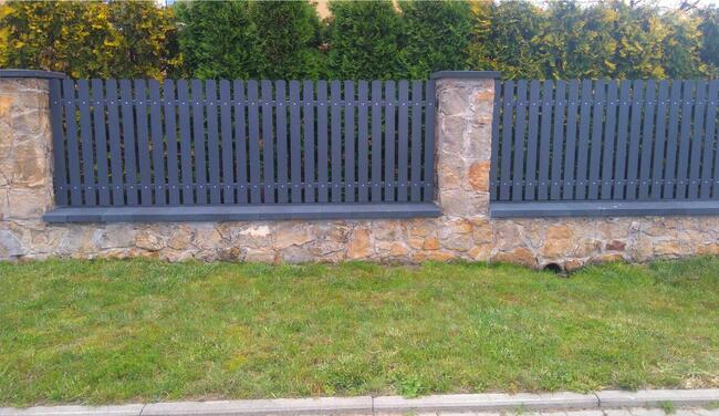 Sztachety metalowe gr.1mm OMEGA ocynkowane proszkowo 9,3cm