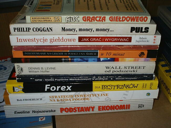 Zestaw 11 książek w tematyce inwestycje giełdowe i forex